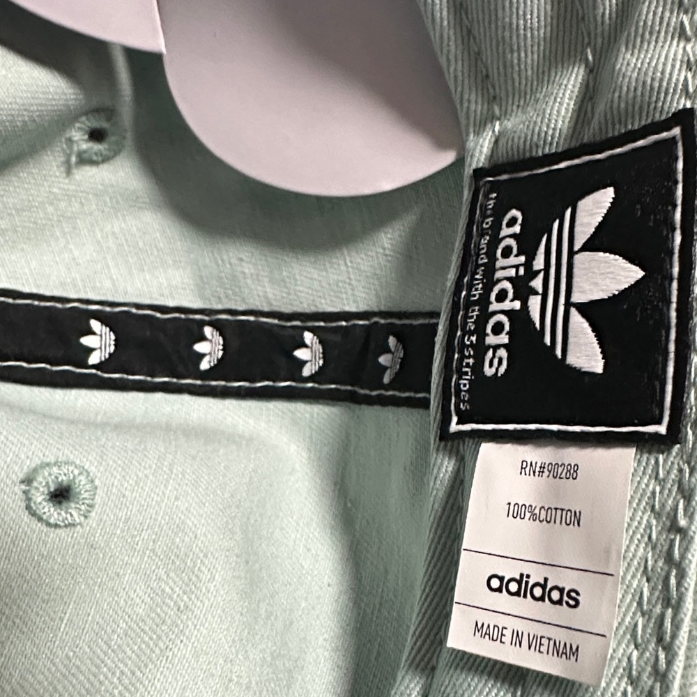 Adidas ASH GREEN Baseball Cap Brand New - Picture 3 of 7
